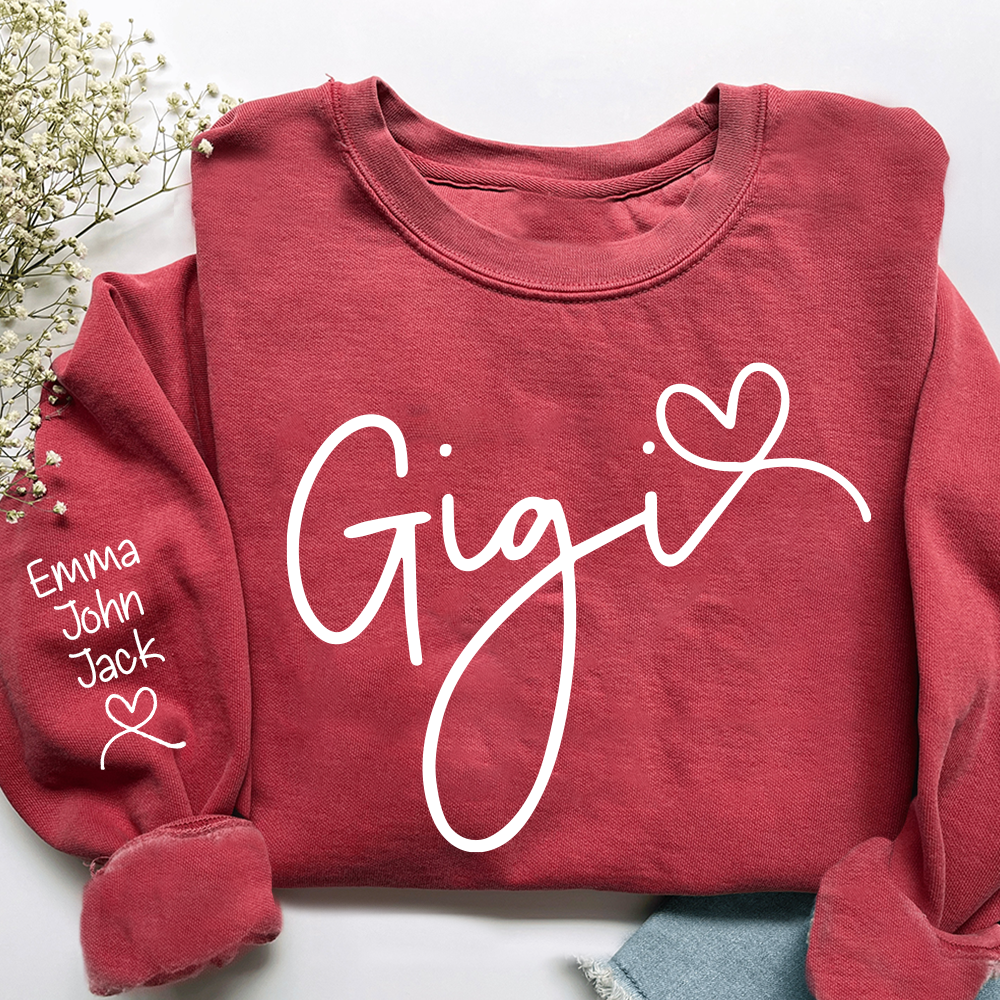 Custom Gigi Sweatshirt, Elegant Script Heart Design Personalized Names
