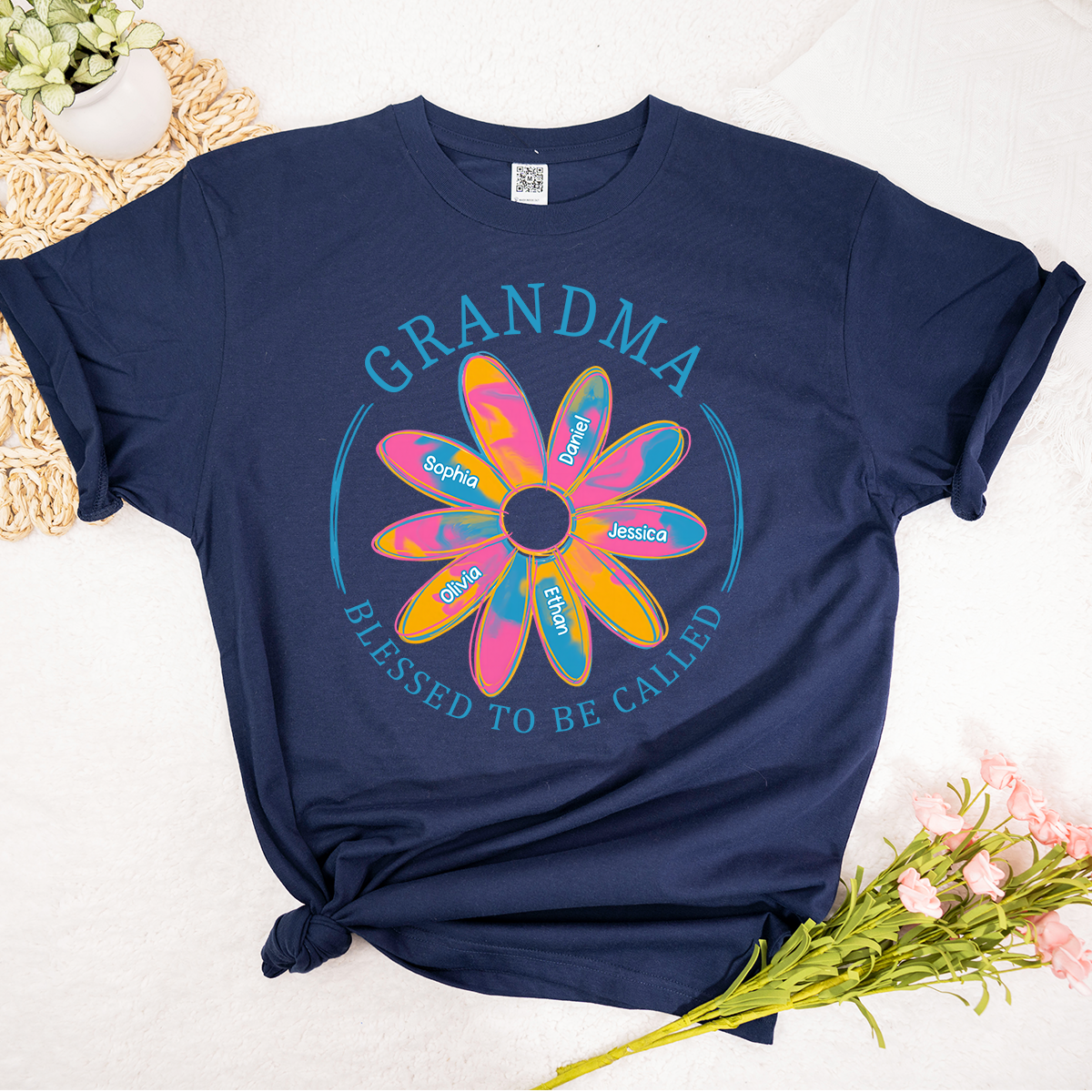 Personalized Grandma Pink Daisy Shirt, Custom Kids Names Floral Tee, Blessed Grandma Gift, Trendy Family Matching Shirt