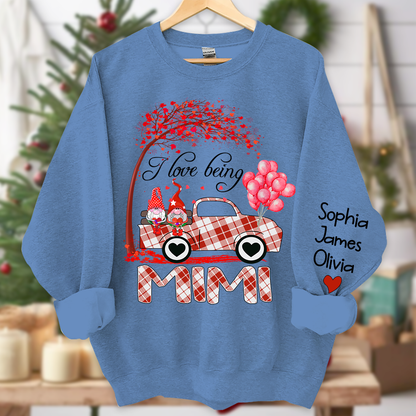 Personalized I Love Being Mimi Winter Truck, Gifts For Grandma Sweatshirt