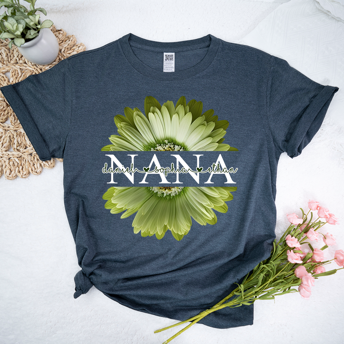 Custom Nana Shirt with Large Green Flower – Personalized Grandma Gift Featuring Grandkids Names