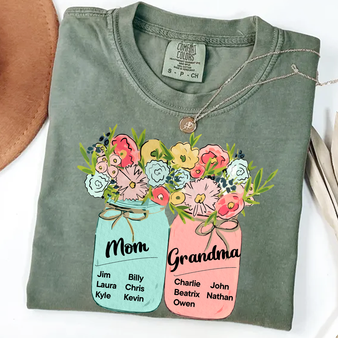 Comfort Colors® Mom & Grandma Kids Flower T-Shirt, Custom Family Names with Floral Design, Perfect Gift for Mom and Grandma