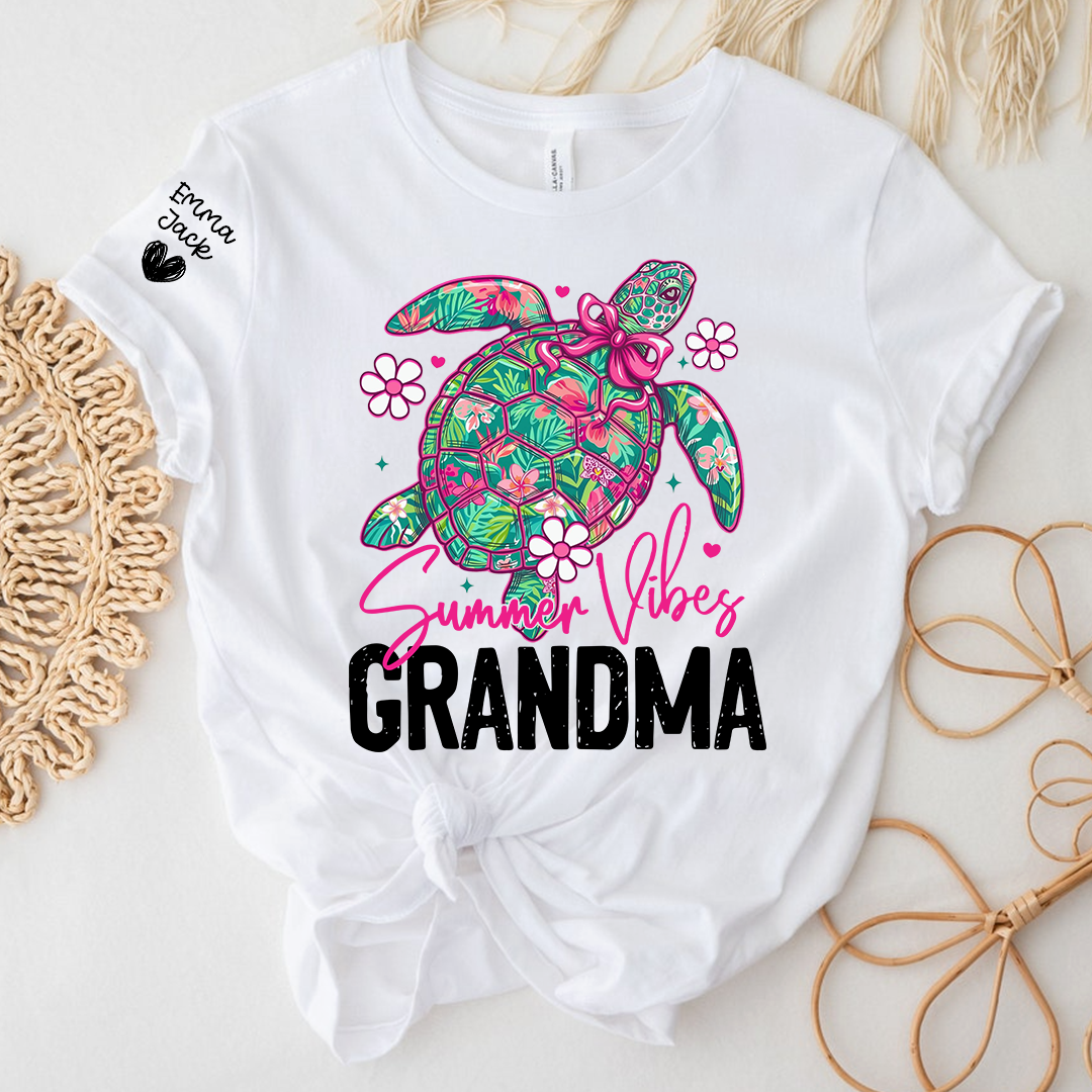 Grandma Summer Vibes T Shirt, Cute Sea Turtle Graphic Tee, Coastal Beach Grandma Shirt, Summer Vacation Gift for Women