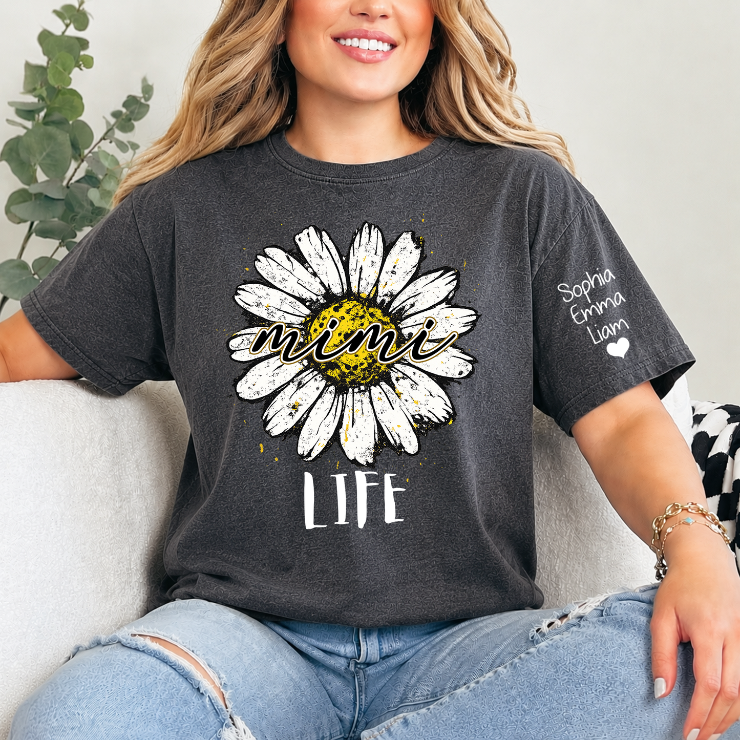 Personalized Mimi Life Daisy Shirt, Custom Grandma T-Shirt with Kids Names on Sleeve, Floral Family Name Tee Gift for Grandma, Nana Shirt