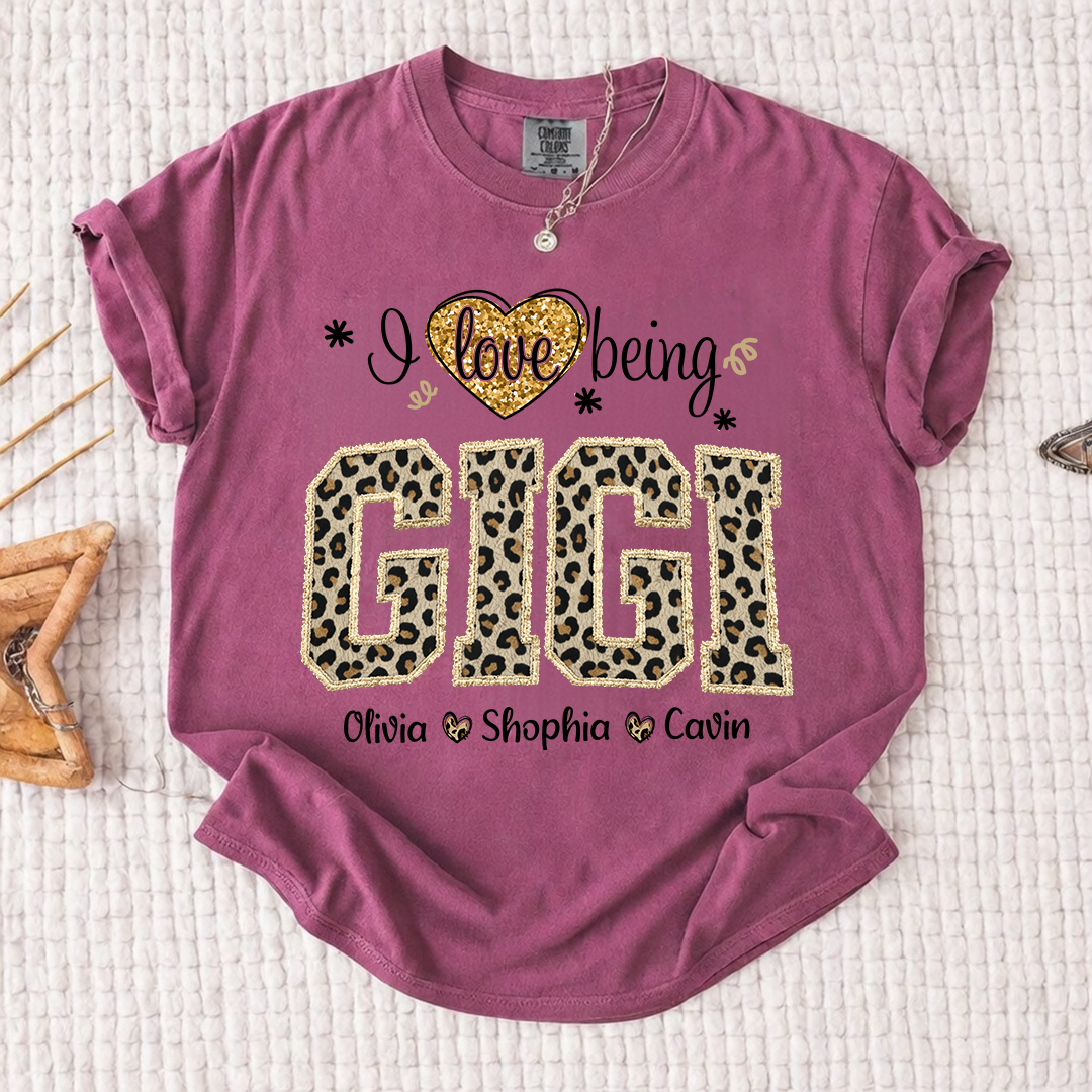 Comfort Colors Personalized I Love Being Gigi Shirt - Leopard Print Custom Grandkids Names Tee