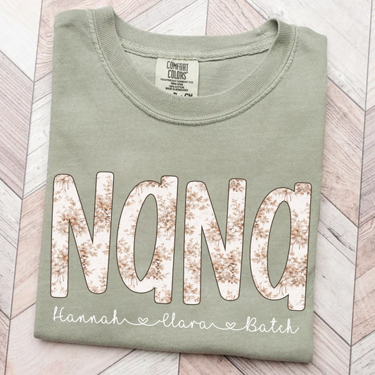 Comfort Colors Nana Floral Name Sweatshirt for Grandma, Personalized Kids Names Shirt, Vintage Neutral Flower Graphic Pullover, Custom Grandma Gift from Grandkids, Cozy Family Keepsake Top