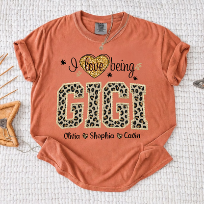 Comfort Colors Personalized I Love Being Gigi Shirt - Leopard Print Custom Grandkids Names Tee
