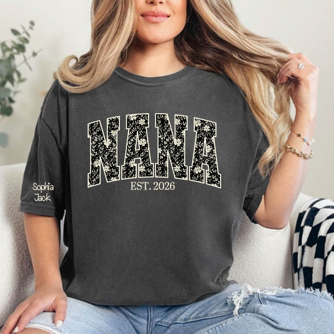 Personalized Nana Shirt with Floral Design – Custom Family Name Shirt for Grandmas