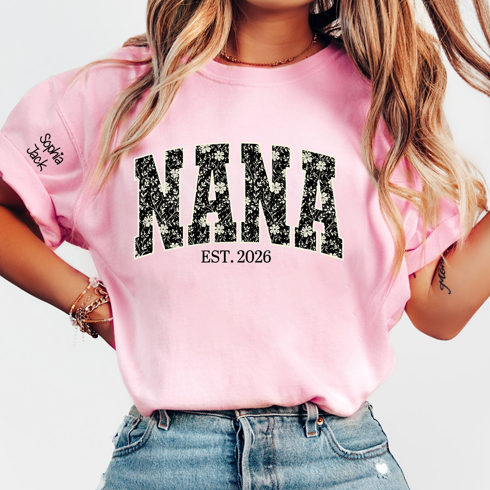 Personalized Nana Shirt with Floral Design – Custom Family Name Shirt for Grandmas