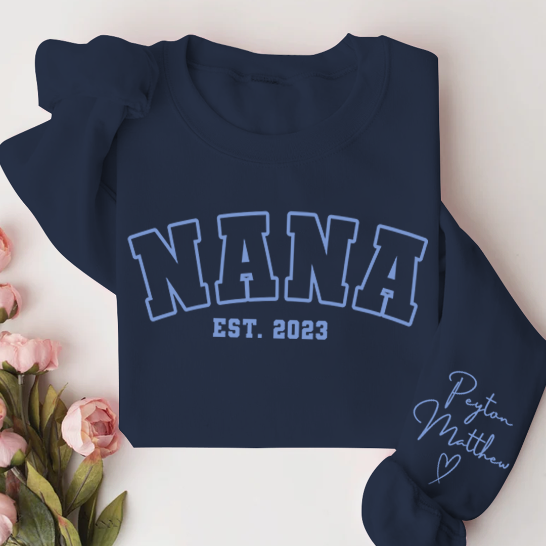 Personalized Grandma Nana Est 2023 And Grandkids Sweatshirt
