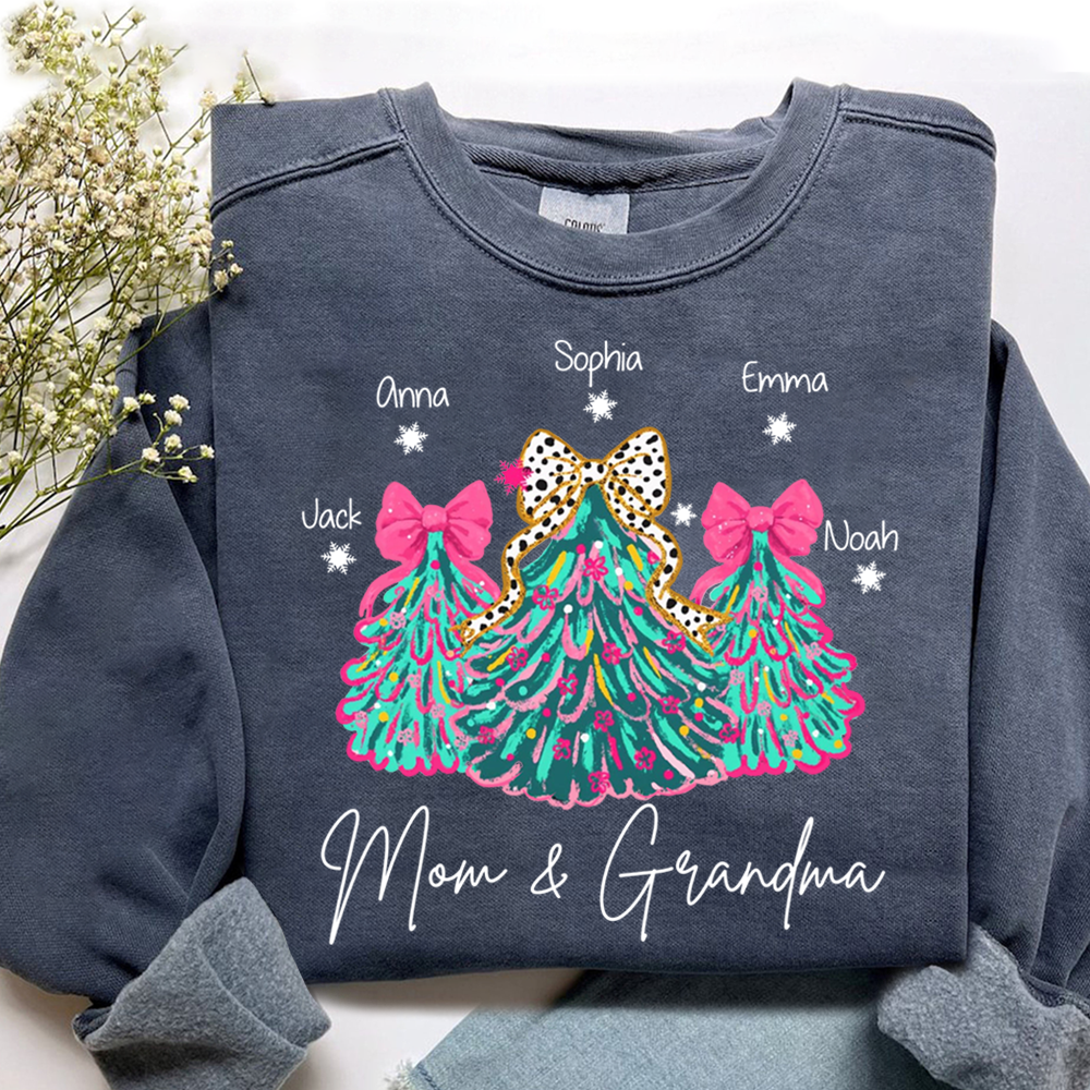 Personalized Mom & Grandma Tree Christmas Sweatshirt, Customized Gifts for Grandma and Kids