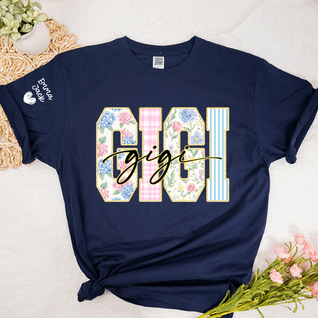 Custom Gigi T Shirt for Women, Personalized Grandma Tee, Floral Pattern Letters Graphic Shirt, Family Love Gift for Gigi