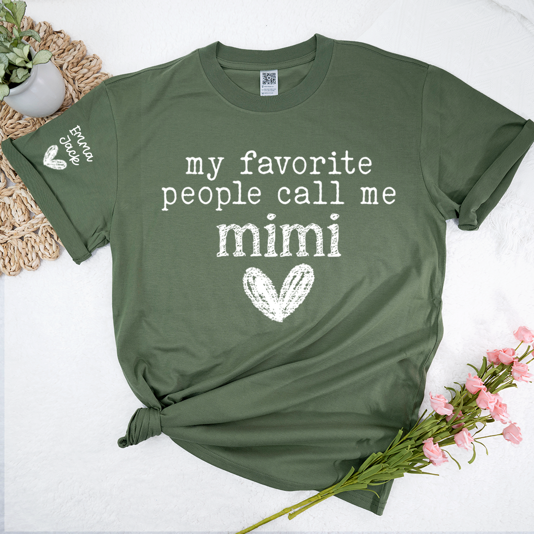 My Favorite People Call Me Mimi T-Shirt, Simple Mimi Grandma Tee with Heart Graphic For Gift Grandma and Kids