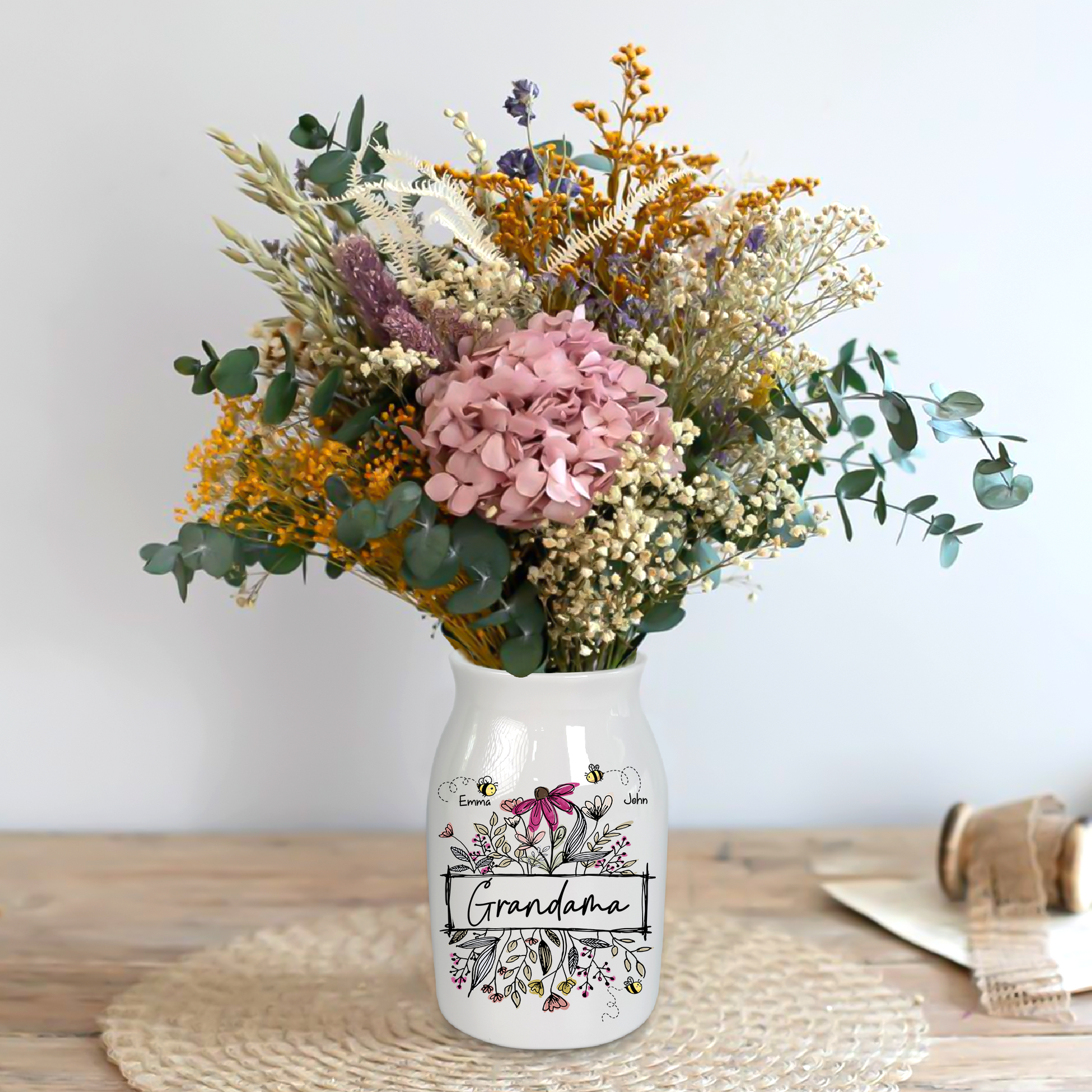 Wildflower Grandma And Bee Kids - Custom Home Decoration Flower Vase According To Family Requirements - Warm Gift For Mother's Day, Ceramic Flower Vase