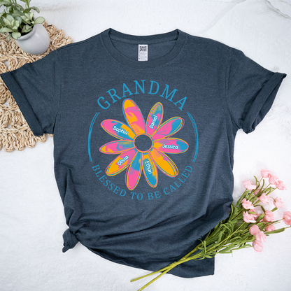 Personalized Grandma Pink Daisy Shirt, Custom Kids Names Floral Tee, Blessed Grandma Gift, Trendy Family Matching Shirt