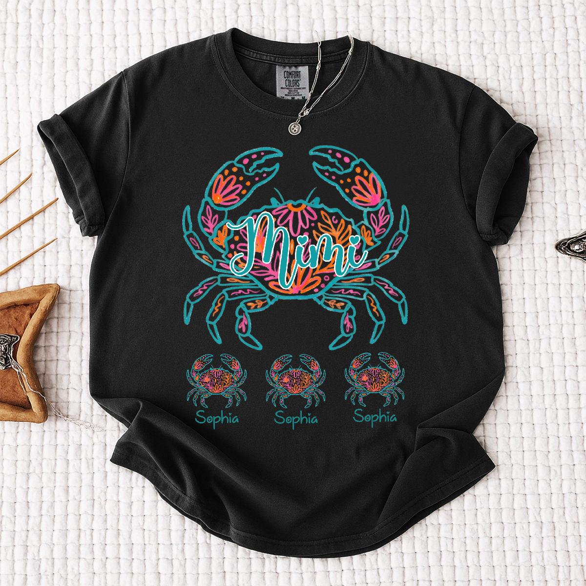 Comfort Colors Personalized Floral Crab Shirt for Women – Custom Name Cancer Zodiac Graphic Tee, Cute Beach Summer T-Shirt