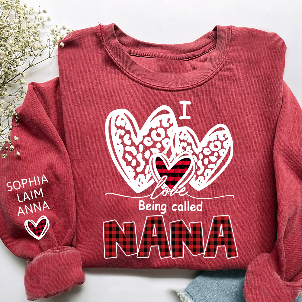 Personalized I Love Being Called Mimi Sweatshirt,Heart Valentine Gifts For Grandma And Grandchildren's