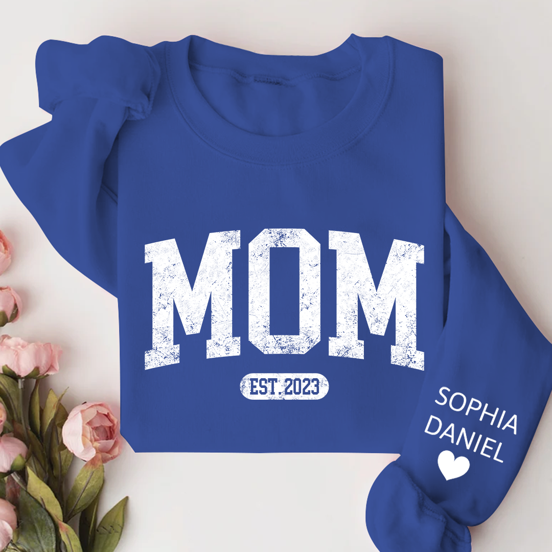 Personalize Mom, Mama, Mum, Mommy And Kids CTH01 Sweatshirt