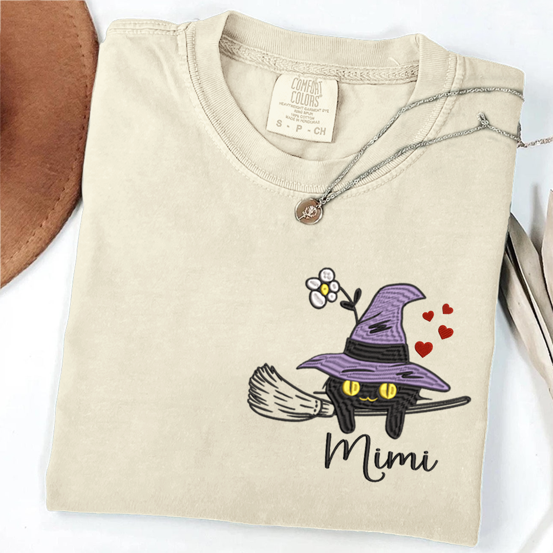 Comfort Colors® T-Shirt Personalized Grandma Cat Halloween, Gift for Mimi and Kids