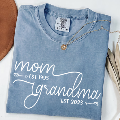 Personalized Mom to Grandma Shirt – Custom EST Year T-Shirt – Cute Mother's Day Gift for New Grandmothers, Pregnancy Reveal, or Birthday