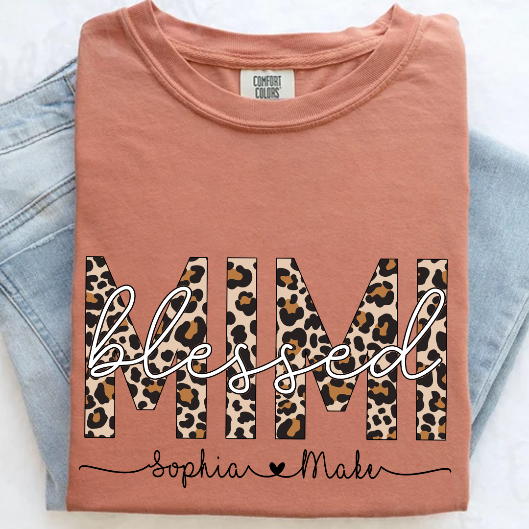 Comfort Colors® -Blessed Mimi Leopard Print T-Shirt – Personalized Grandma Tee with Grandkids' Names – Custom Gift for Mimi