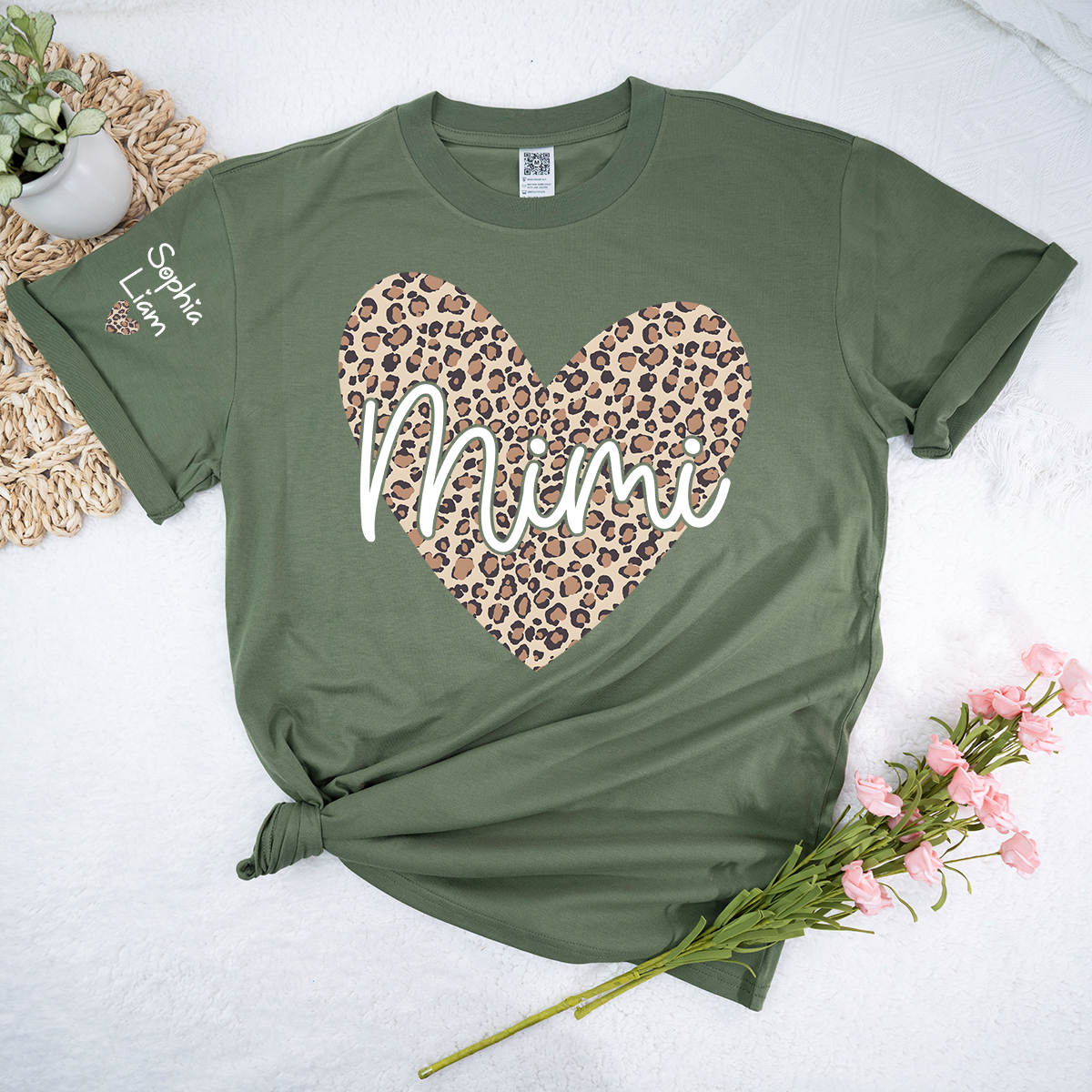 Mimi Leopard Heart Shirt for Women, Cute Mimi Grandma T-Shirt with Animal Print Heart Design