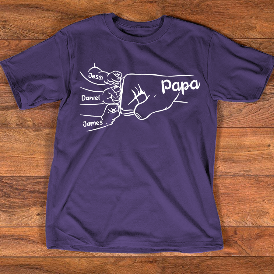 Custom Papa T-Shirt with Fist Bump Graphic – Personalized Father Gift Featuring Children’s Names
