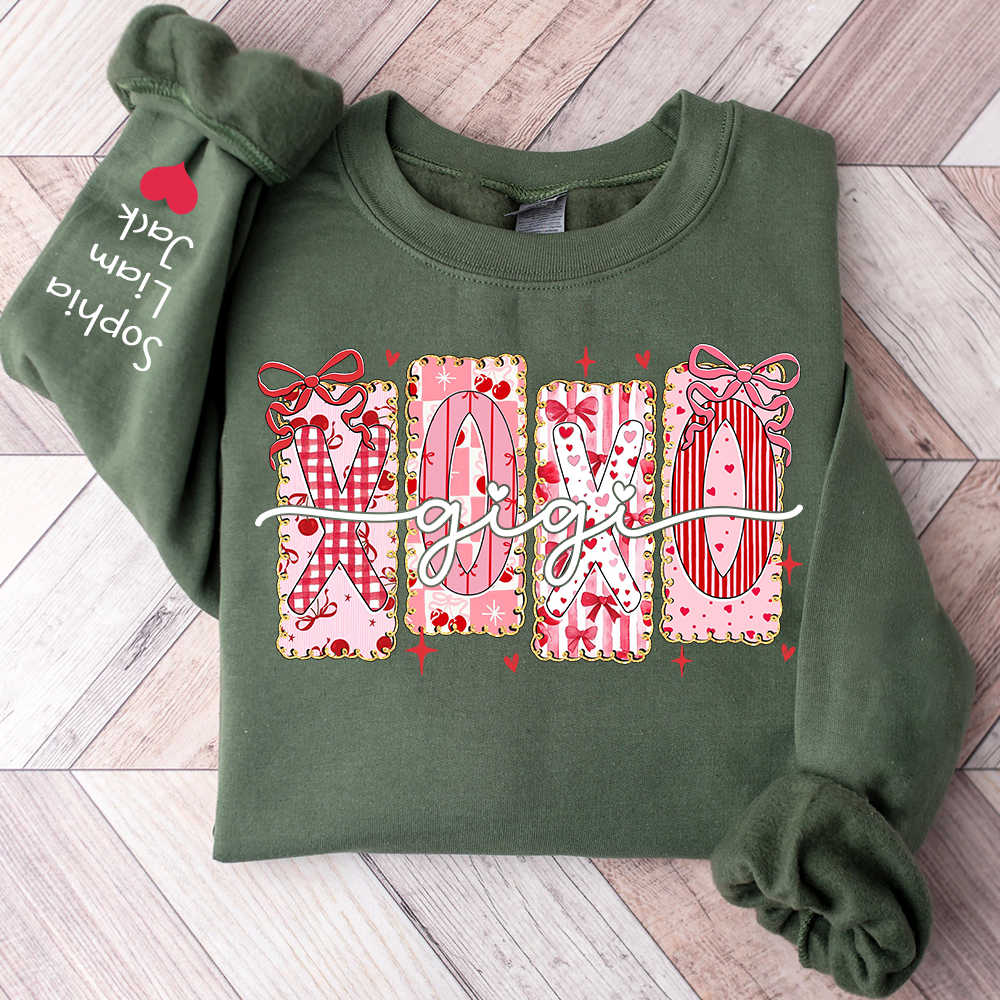 XOXO Gigi Crewneck Sweatshirt, A Valentine's Day Love Design With Custom Names For Grandmothers And Grandchildren