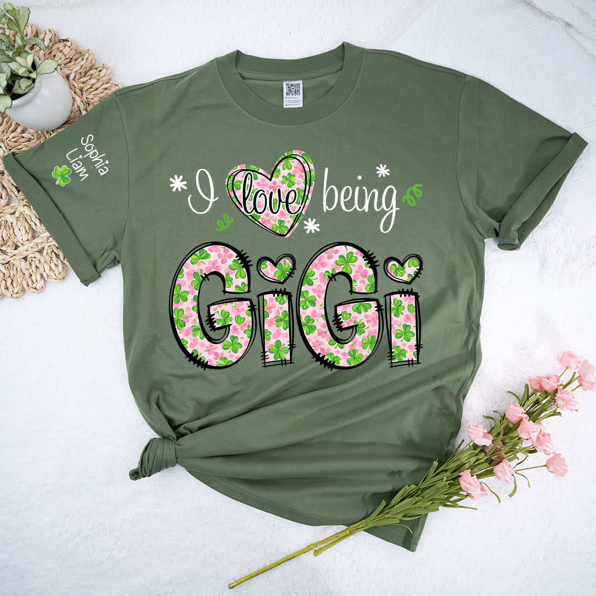 I Love Being Gigi Shirt, St Patrick’s Day Gigi Shirt With Shamrock Pattern