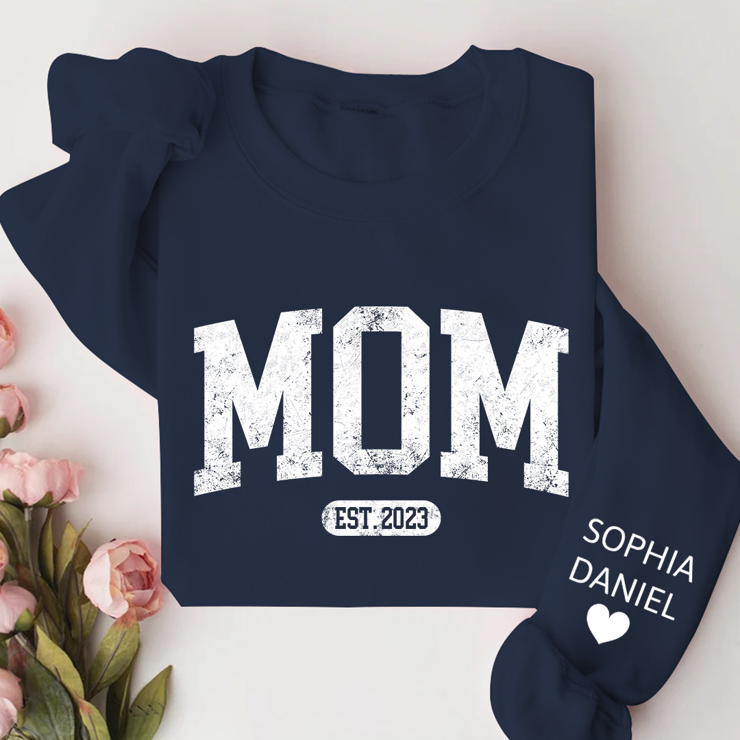 Personalize Mom, Mama, Mum, Mommy And Kids CTH01 Sweatshirt