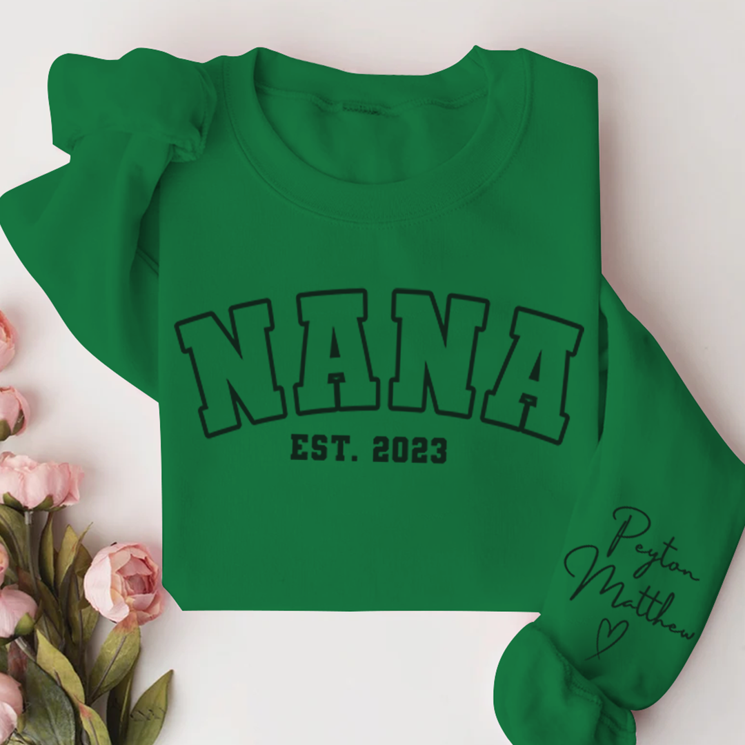 Personalized Grandma Nana Est 2023 And Grandkids Sweatshirt