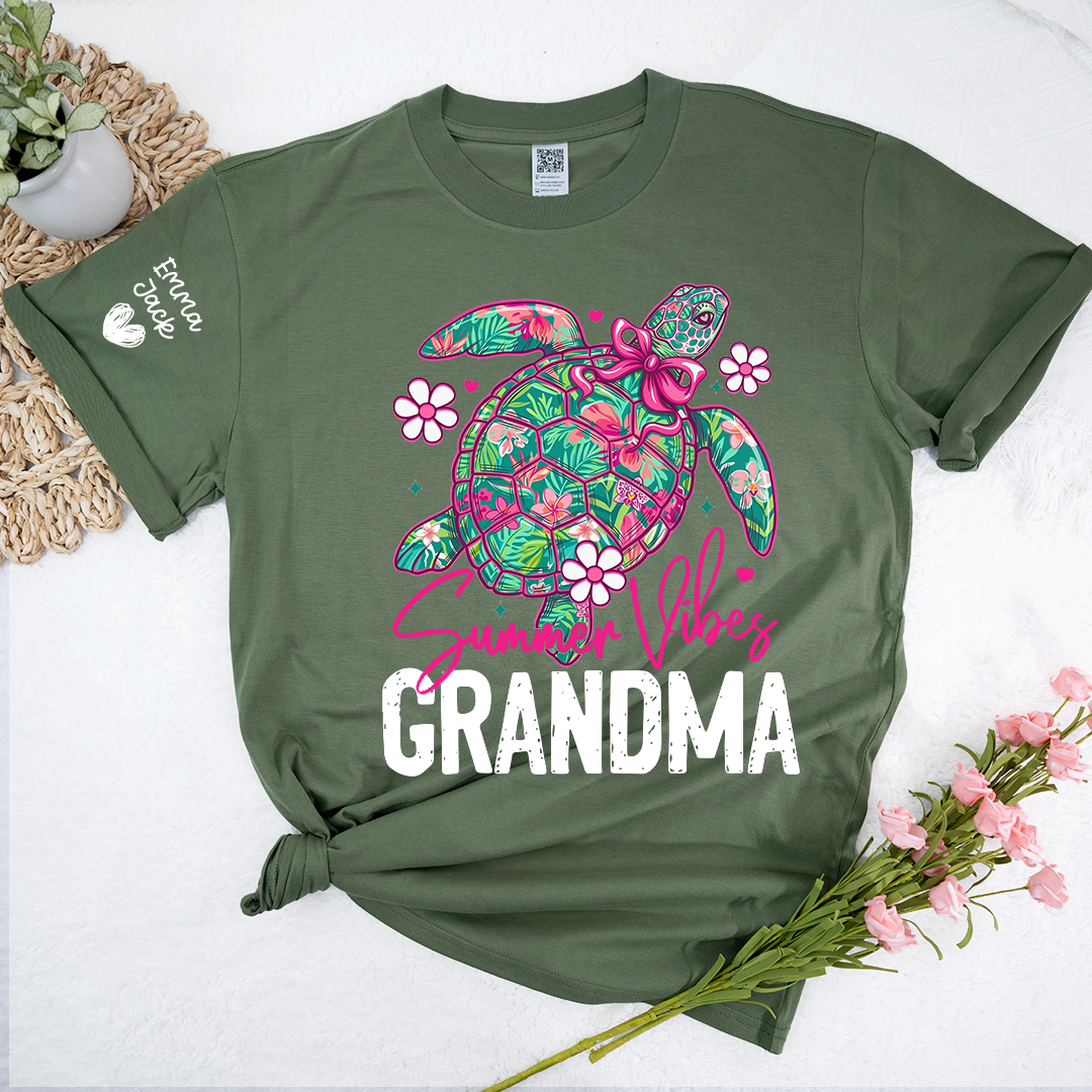 Grandma Summer Vibes T Shirt, Cute Sea Turtle Graphic Tee, Coastal Beach Grandma Shirt, Summer Vacation Gift for Women