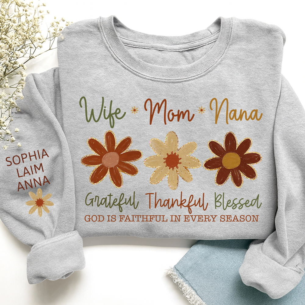 Personalized Grateful Blessed Grateful Sweatshirt, Custom Nicknames of Mom Wife Nana for Mimi and Kids