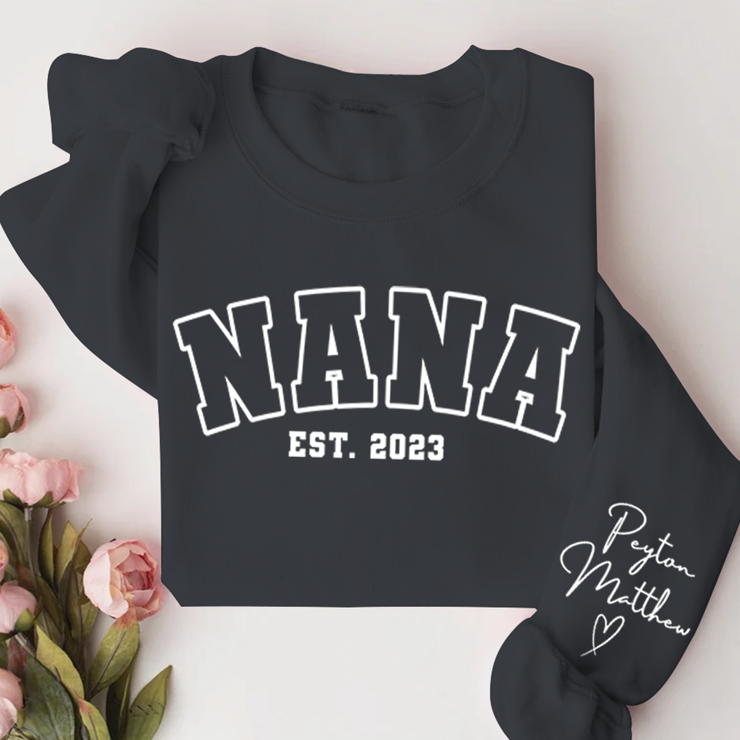 Personalized Grandma Nana Est 2023 And Grandkids Sweatshirt
