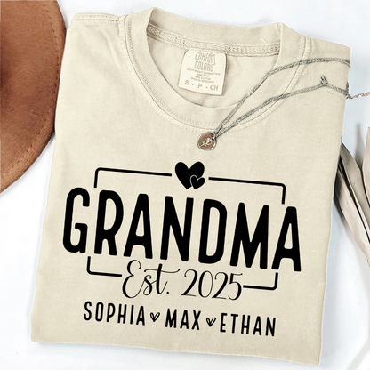 Comfort Colors® Personalized Name Shirt with Heart, Grandma And Kids Gift Tee
