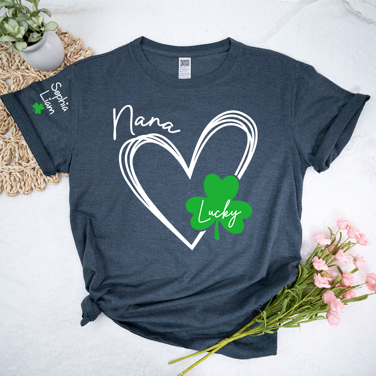 Nana Lucky Shamrock Heart T Shirt Personalized with Kids Names, Custom Grandma Shirt for St Patrick’s Day Celebration, Family Matching Green Clover Top