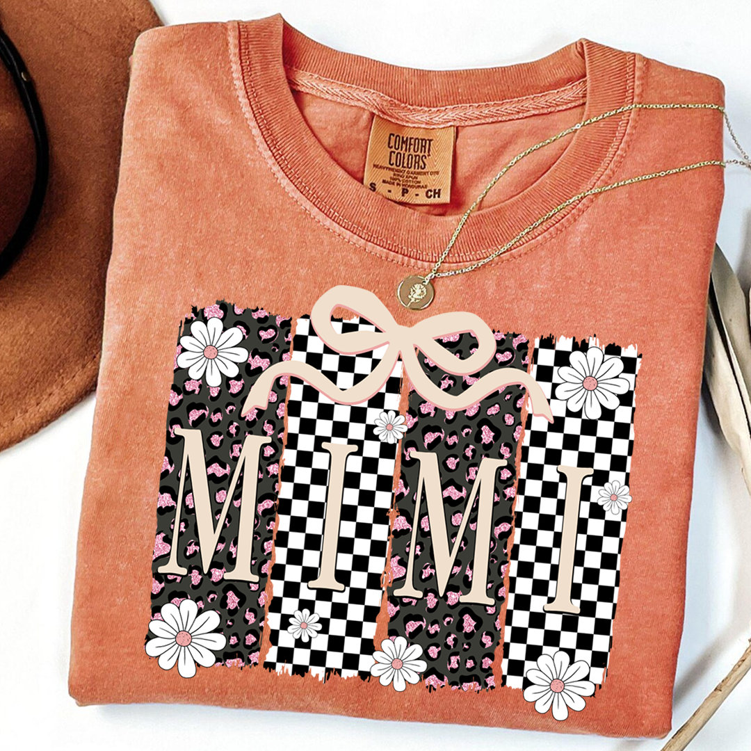Comfort Colors® Mimi Graphic Tee, Retro Checkered Daisy Print Shirt for Grandma