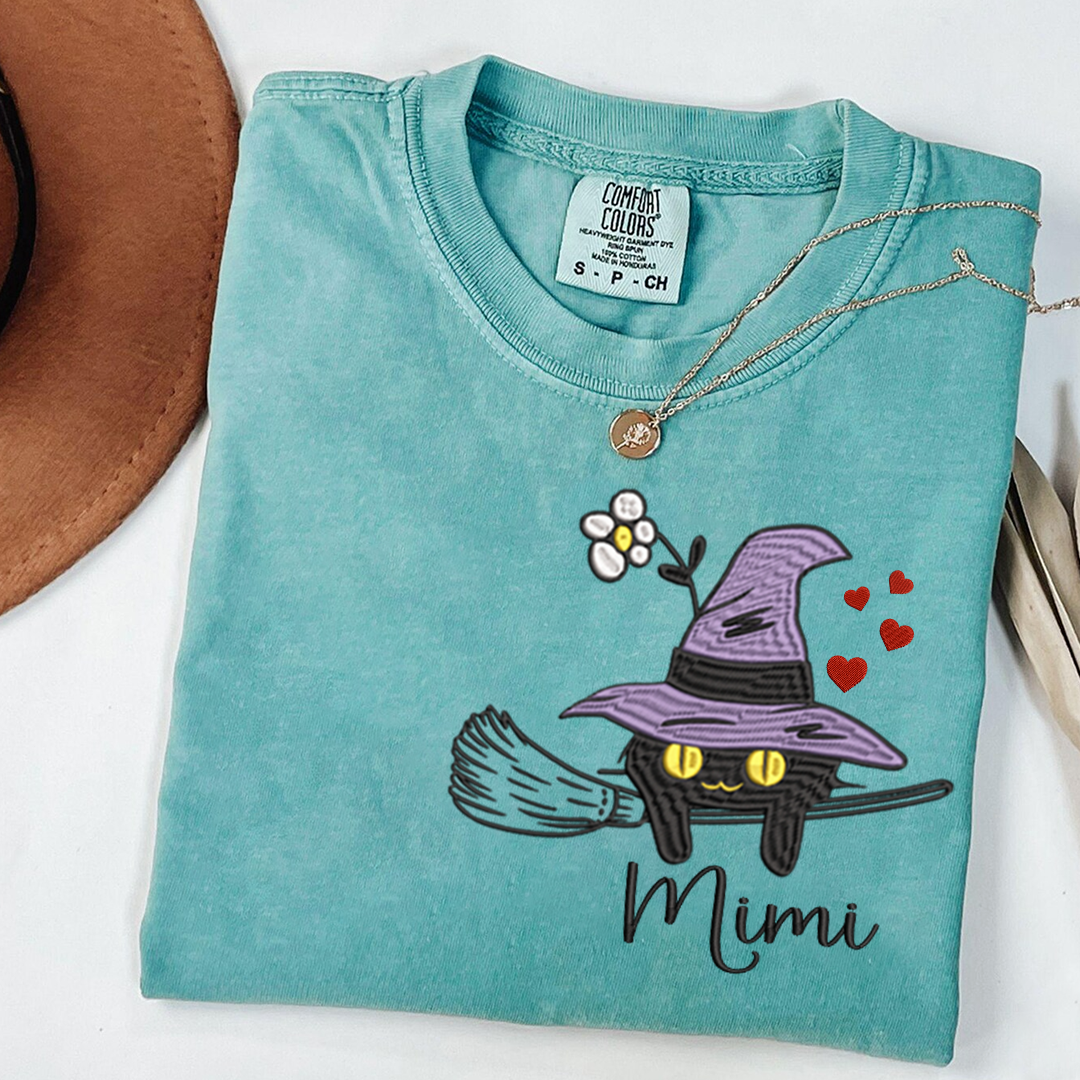 Comfort Colors® T-Shirt Personalized Grandma Cat Halloween, Gift for Mimi and Kids