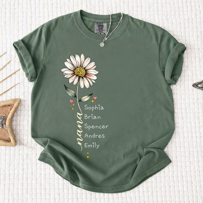 Comfort Colors Personalized Grandma Shirt Daisy Flower Design Custom Nana Mimi Gigi Name Tee with Grandkids Names Vertical Style Family Outfit for Women
