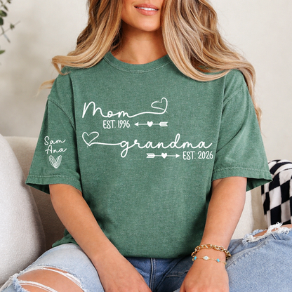 Personalized Mom and Grandma Shirt, Custom EST Year T-Shirt with Heart and Arrow Design for Mom and Grandma