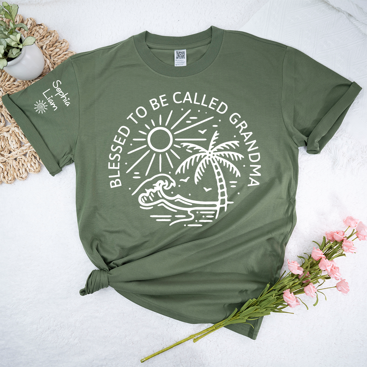 Blessed To Be Called Grandma Shirt, Beach Palm Tree Graphic Tee, Summer Vacation Grandma Gift for Nana Mimi Gigi