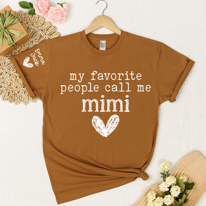 My Favorite People Call Me Mimi T-Shirt, Simple Mimi Grandma Tee with Heart Graphic For Gift Grandma and Kids