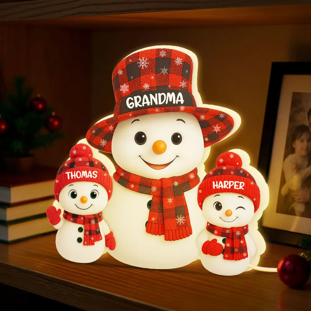 Christmas Checkered Pattern Grandma Grandkids Snowman Together - Personalized Light - Gift For Grandmas Light Box