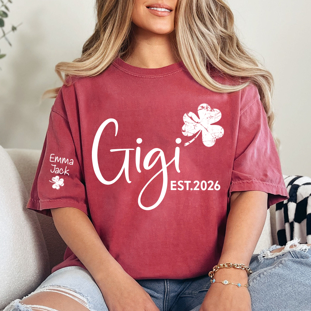 Gigi Shamrock Shirt For St Patrick’s Day, Cute Green Family T-Shirt For Grandma With The Names