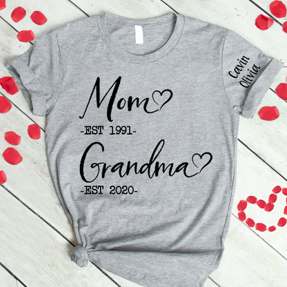 Custom Mom Grandma Est With Grandkids T-Shirt, Personalized Mother's Day Shirt For Mom Grandma Mimi Nana Gigi Gaga