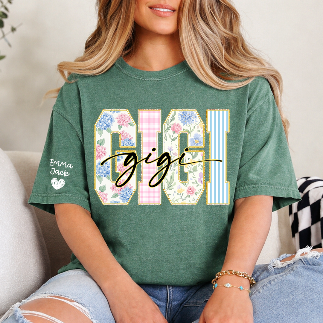 Custom Gigi T Shirt for Women, Personalized Grandma Tee, Floral Pattern Letters Graphic Shirt, Family Love Gift for Gigi