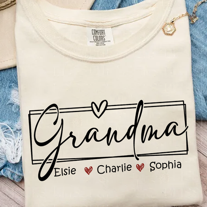 Personalized Grandma Shirt – Custom Family Name T-Shirt with Grandkids' Names – Gift for Grandma, Nana, Mom – Mother's Day, Birthday Gift