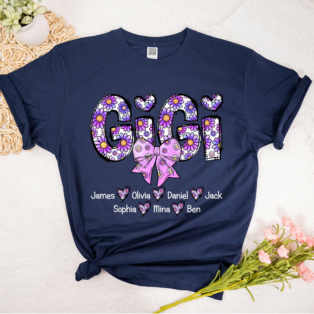 Personalized Gigi Purple Daisy Color With Grandkids Mother's Day TH T-Shirt