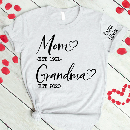 Custom Mom Grandma Est With Grandkids T-Shirt, Personalized Mother's Day Shirt For Mom Grandma Mimi Nana Gigi Gaga