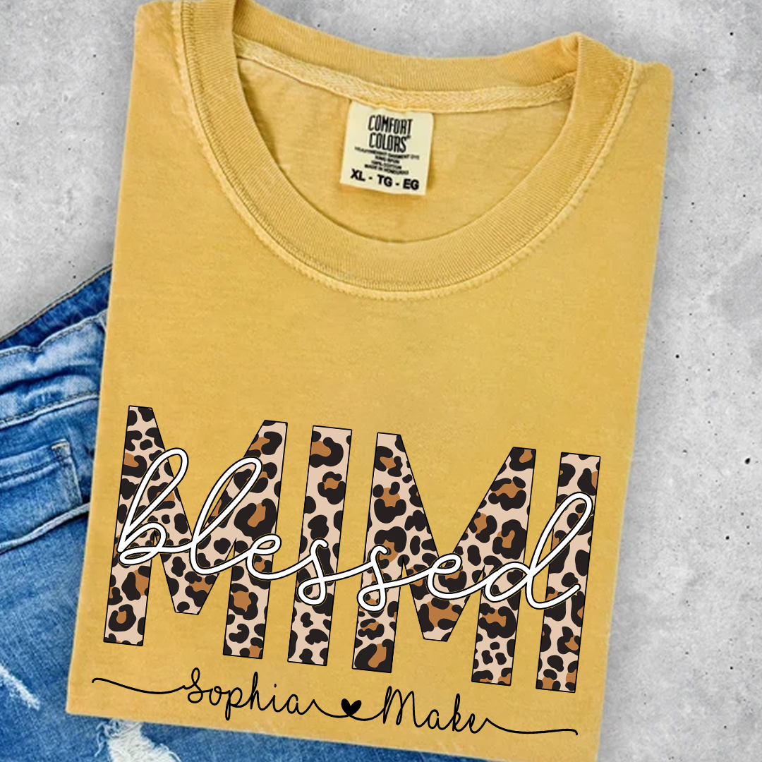 Comfort Colors® -Blessed Mimi Leopard Print T-Shirt – Personalized Grandma Tee with Grandkids' Names – Custom Gift for Mimi