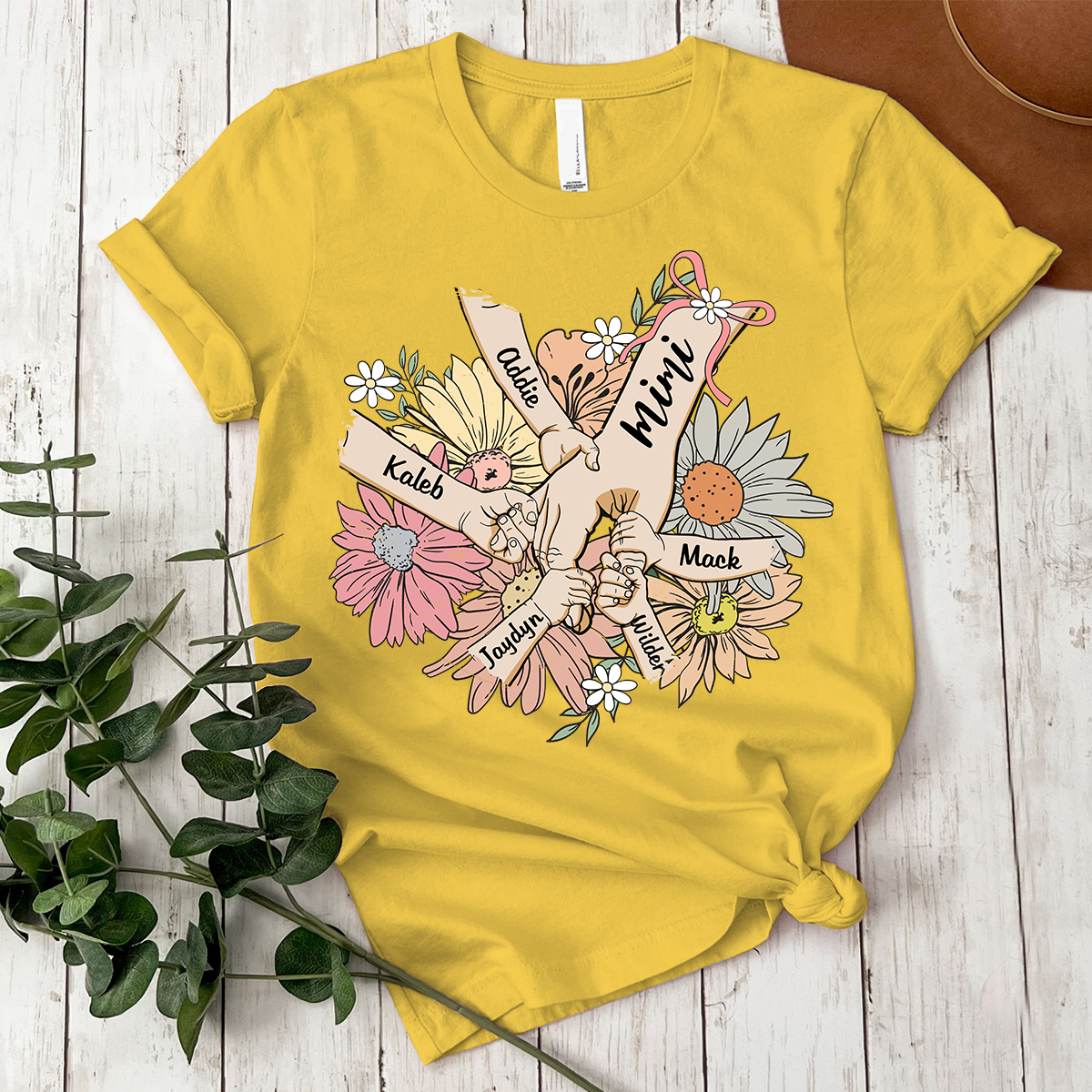 Custom Grandma Hand Retro flower Shirt, Personalized Nickname And Grandkids, Gift For Mother's Day